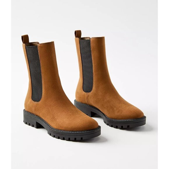 Ann Taylor LOFT Womens Size 8 Lug Sole Chelsea Booties in Chestnut Brown $155 - Picture 1 of 11